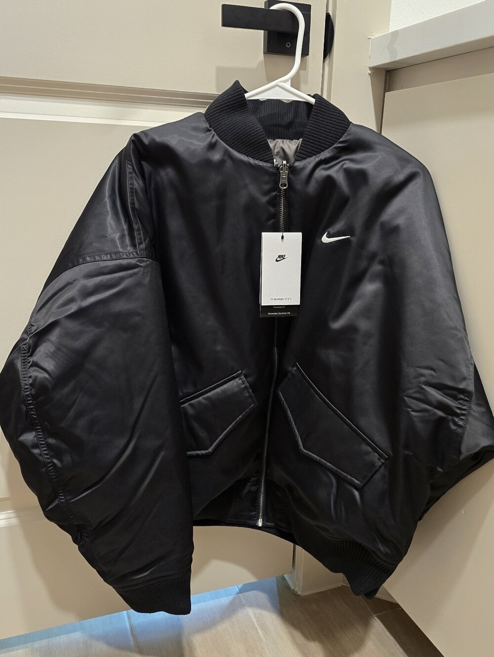 Women Nike Sportswear Therma-Fit Reversible Bomber Jacket SZ M HV2812-010 $180